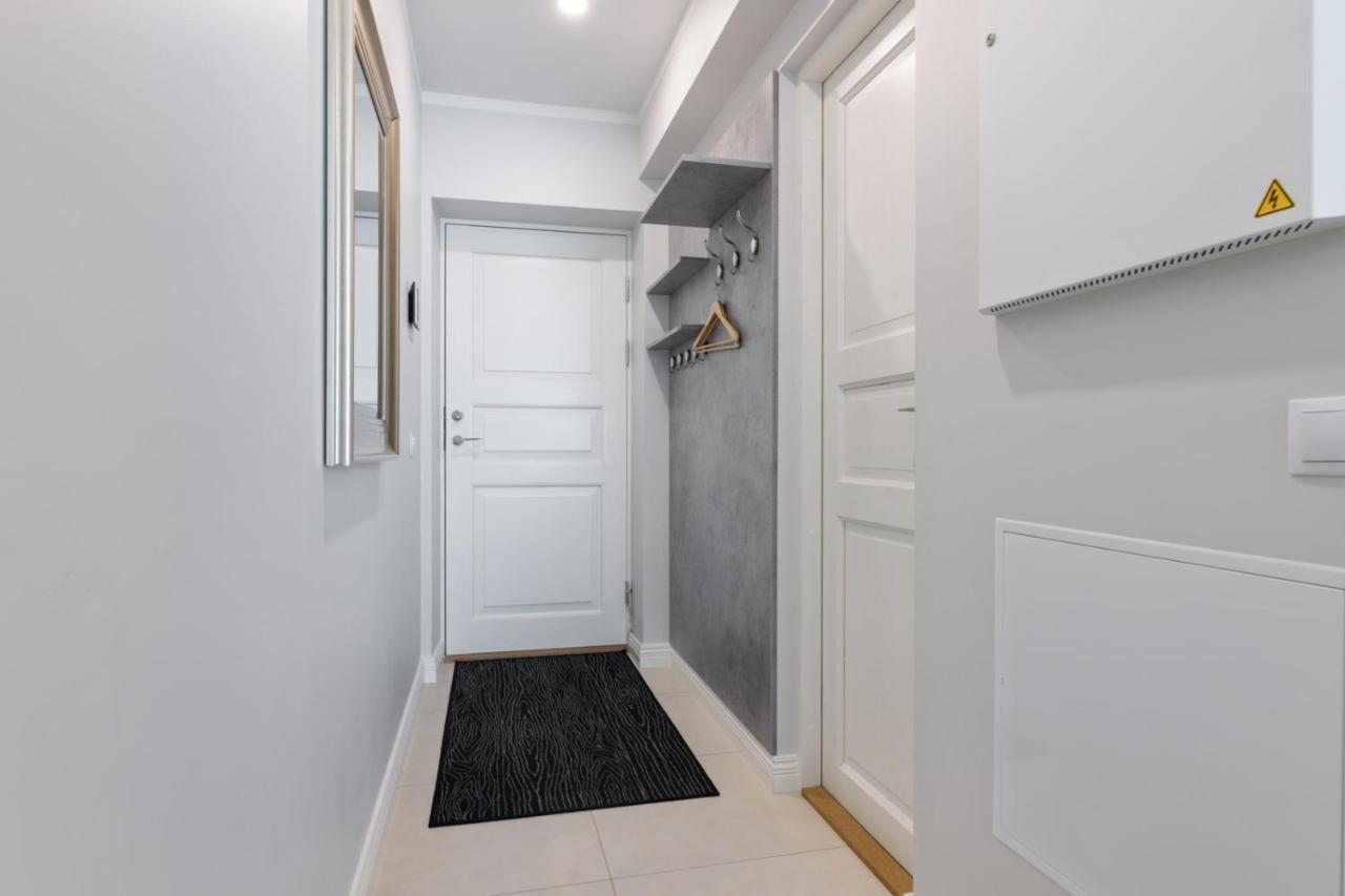 Brand New, Cozy And Quiet 1 Bedroom Apartment, Free Parking Tallinn Kültér fotó